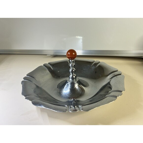ManningBowman & Co. Art Deco-era Pewter- Chrome Plated Dish Bon Bon 1930’s - Picture 5 of 9